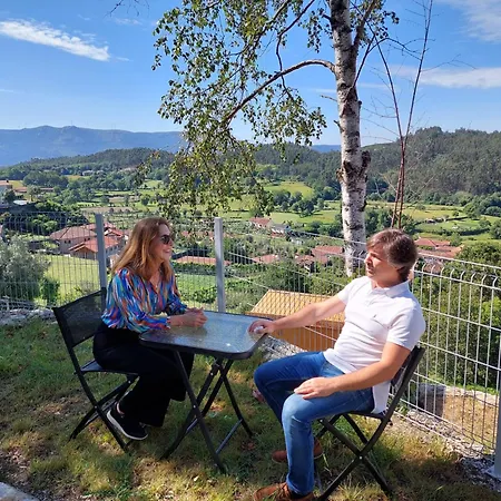 בית כפרי Canastro Do Castanheiro *