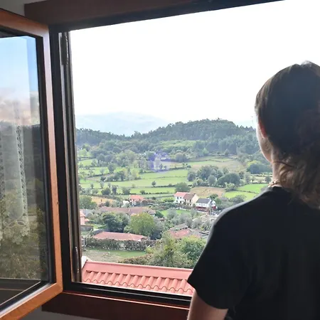 Canastro Do Castanheiro * Anisso