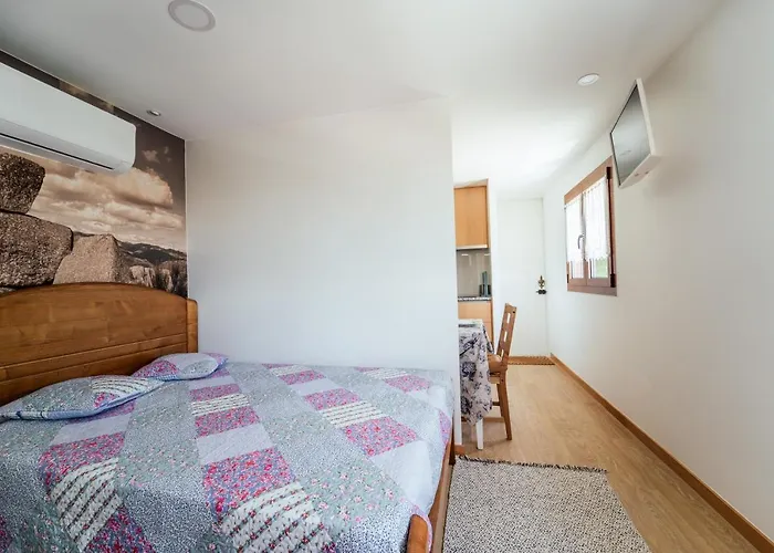 Canastro Do Castanheiro * Anisso